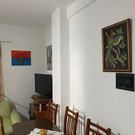 The Sandy Spot Dıraç